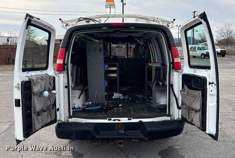 image for item EF0999 2012 Chevrolet Express 1500 van