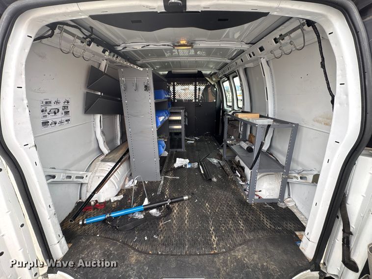 image for item EF0999 2012 Chevrolet Express 1500 van