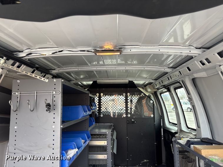 image for item EF0999 2012 Chevrolet Express 1500 van