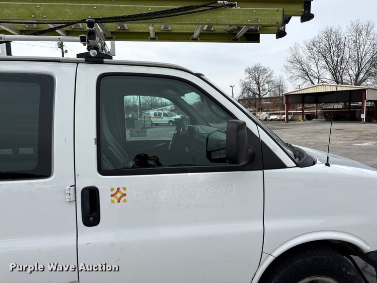 image for item EF1000 2012 Chevrolet Express 1500 van