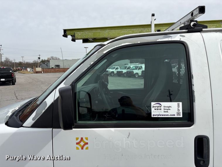 image for item EF1000 2012 Chevrolet Express 1500 van