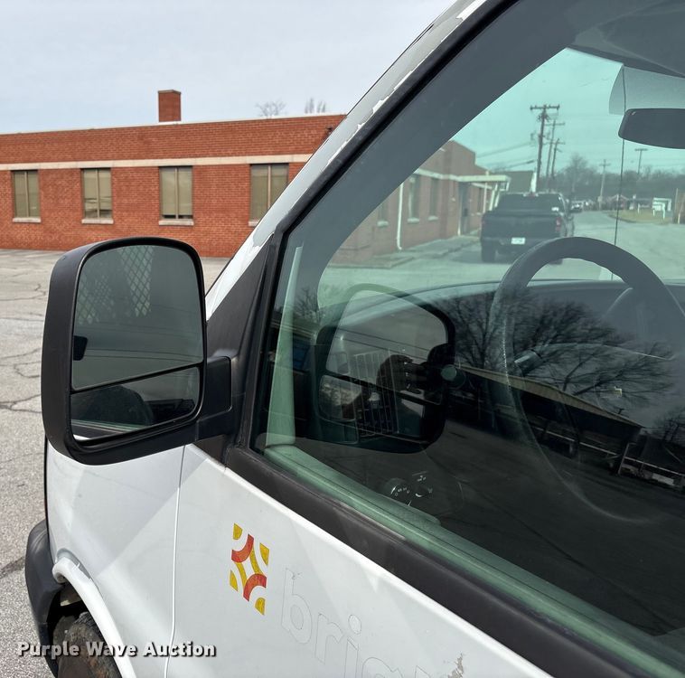 image for item EF1000 2012 Chevrolet Express 1500 van