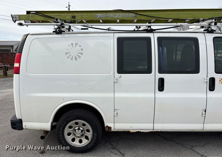 image for item EF1000 2012 Chevrolet Express 1500 van