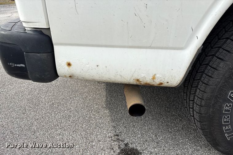 image for item EF1000 2012 Chevrolet Express 1500 van