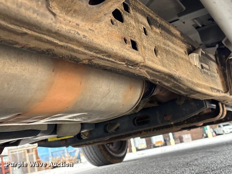 image for item EF1000 2012 Chevrolet Express 1500 van