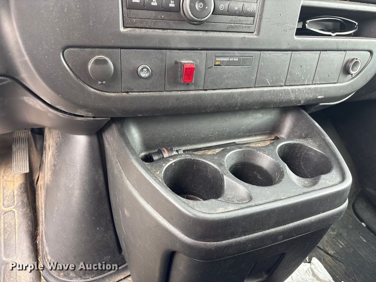 image for item EF1000 2012 Chevrolet Express 1500 van