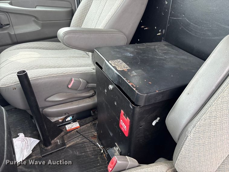 image for item EF1000 2012 Chevrolet Express 1500 van