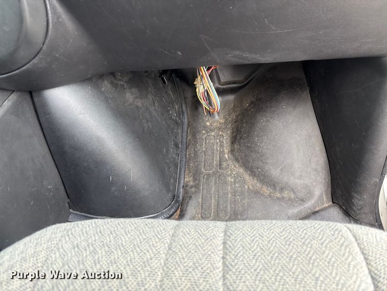 image for item EF1000 2012 Chevrolet Express 1500 van