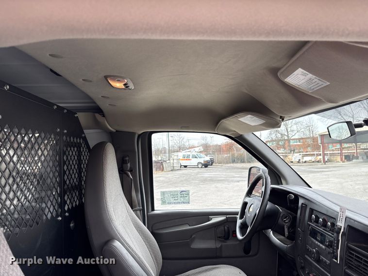 image for item EF1000 2012 Chevrolet Express 1500 van