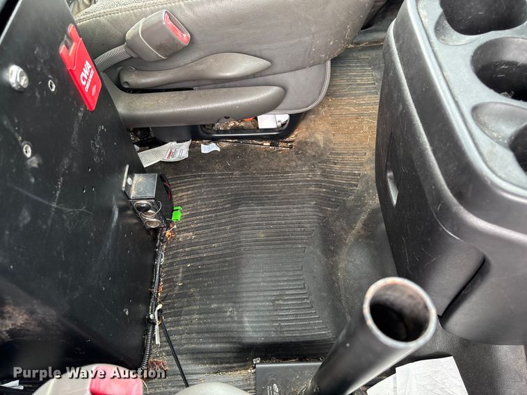 image for item EF1000 2012 Chevrolet Express 1500 van