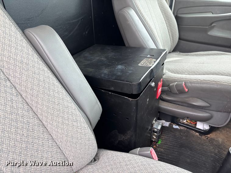 image for item EF1000 2012 Chevrolet Express 1500 van