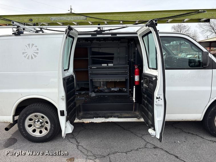 image for item EF1000 2012 Chevrolet Express 1500 van