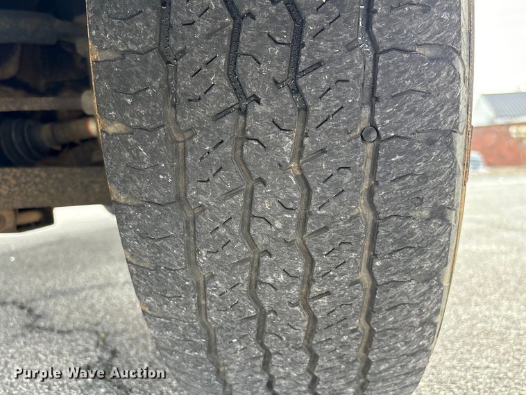 image for item EF1000 2012 Chevrolet Express 1500 van