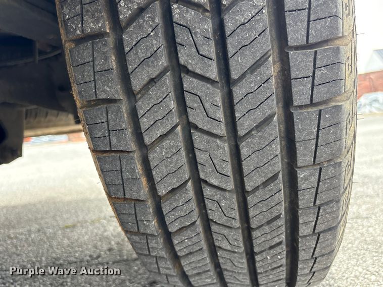 image for item EF1000 2012 Chevrolet Express 1500 van