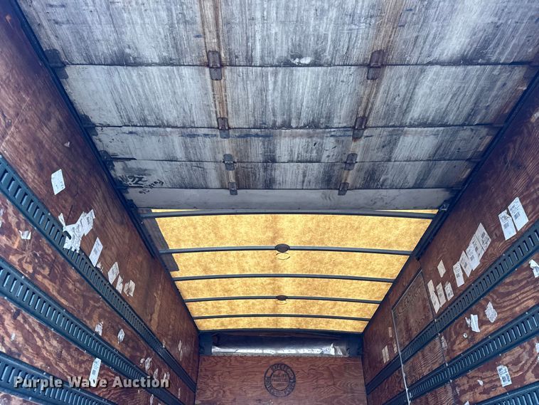 image for item EF2300 2002 International 4700 box truck