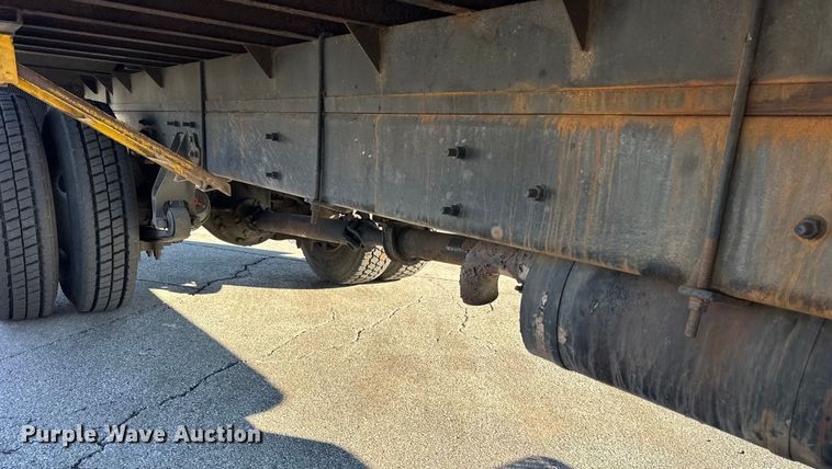 image for item EF2306 2006 International 4300 box truck