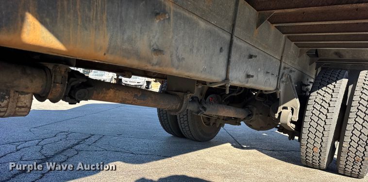 image for item EF2306 2006 International 4300 box truck