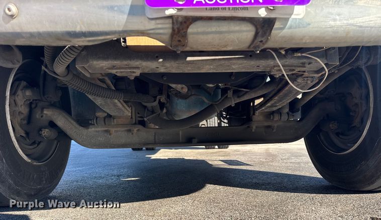 image for item EF2309 2006 International 4300 box truck