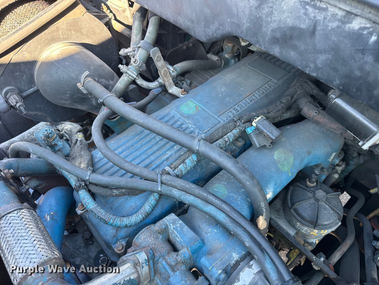 image for item EF2309 2006 International 4300 box truck