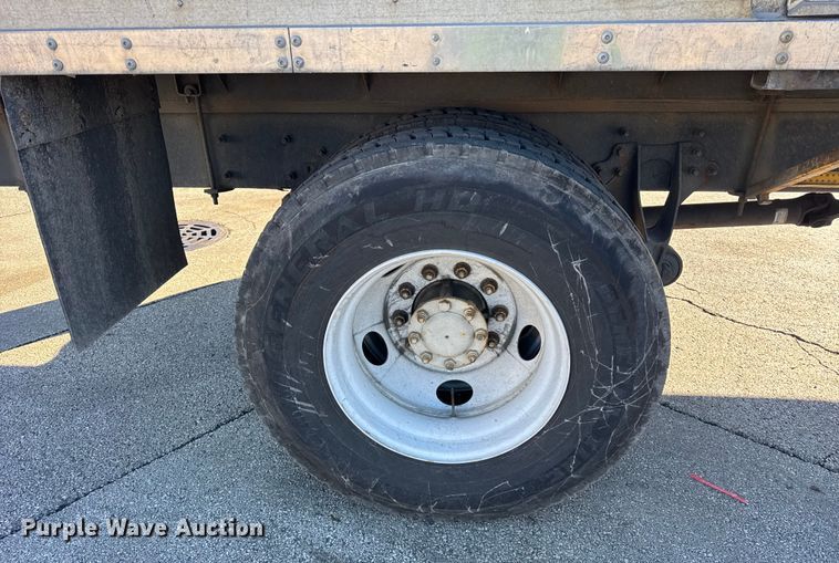 image for item EF2309 2006 International 4300 box truck