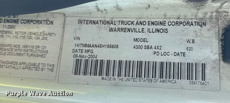 image for item EF2311 2005 International 4300 box truck