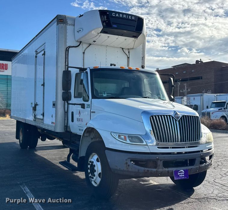 image for item EF2316 2010 International 4300 refrigerated truck