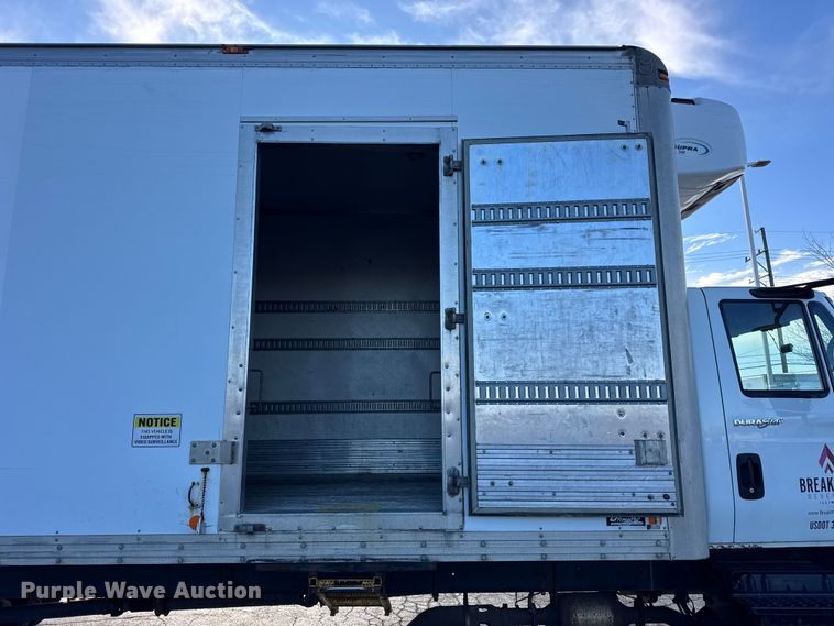 image for item EF2316 2010 International 4300 refrigerated truck