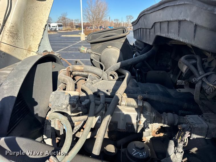 image for item EF2316 2010 International 4300 refrigerated truck