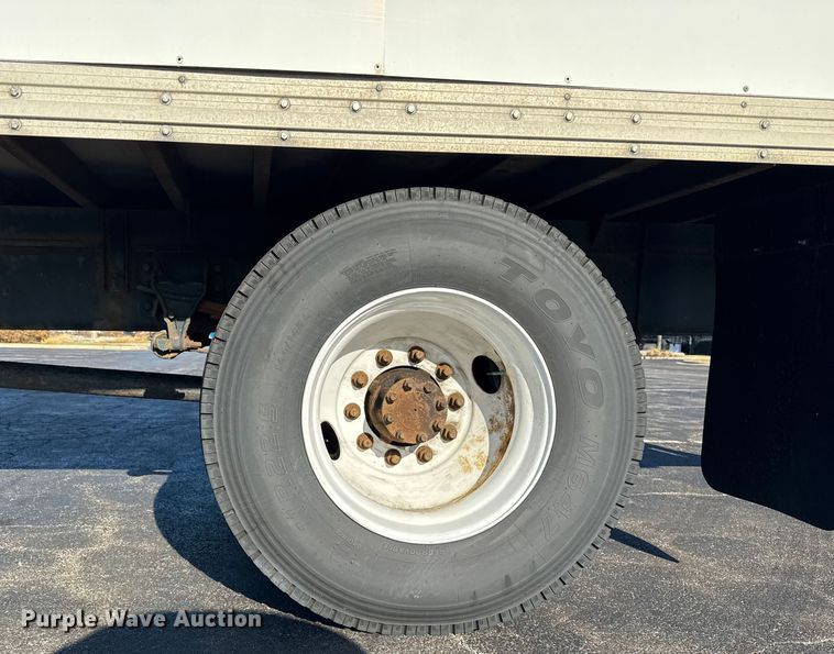 image for item EF2316 2010 International 4300 refrigerated truck