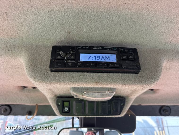 image for item EF2413 2015 Kubota RTV-X1100C utility vehicle