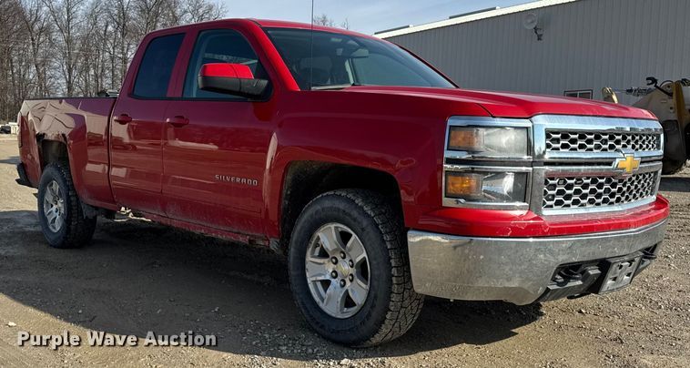 image for item EF2425 2015 Chevrolet Silverado 1500 Ext. Cab pickup truck