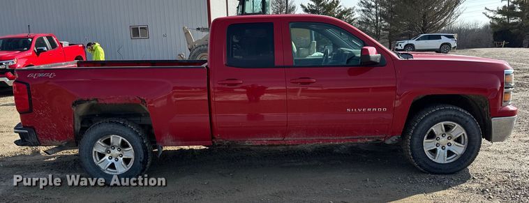 image for item EF2425 2015 Chevrolet Silverado 1500 Ext. Cab pickup truck