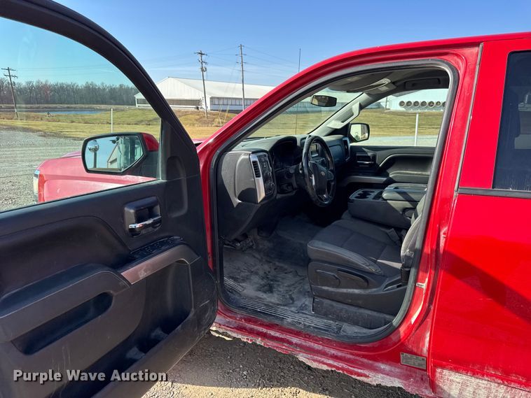 image for item EF2425 2015 Chevrolet Silverado 1500 Ext. Cab pickup truck