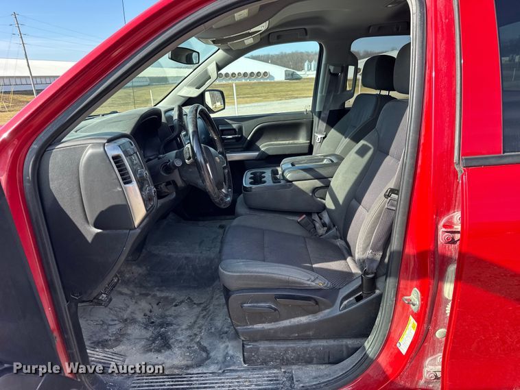 image for item EF2425 2015 Chevrolet Silverado 1500 Ext. Cab pickup truck