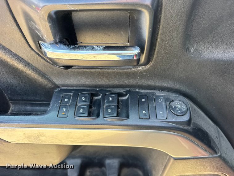 image for item EF2425 2015 Chevrolet Silverado 1500 Ext. Cab pickup truck