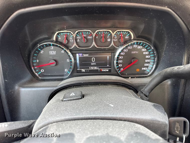 image for item EF2425 2015 Chevrolet Silverado 1500 Ext. Cab pickup truck