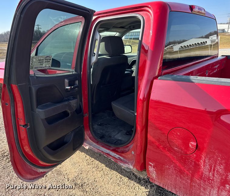 image for item EF2425 2015 Chevrolet Silverado 1500 Ext. Cab pickup truck