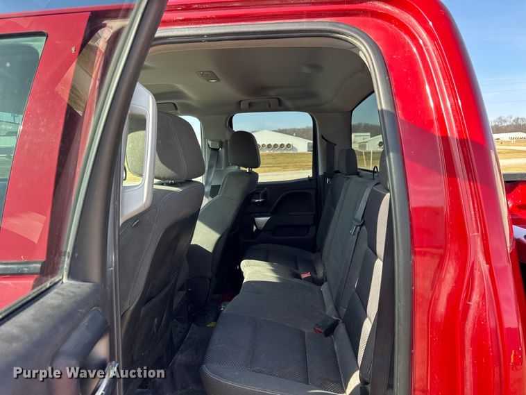 image for item EF2425 2015 Chevrolet Silverado 1500 Ext. Cab pickup truck