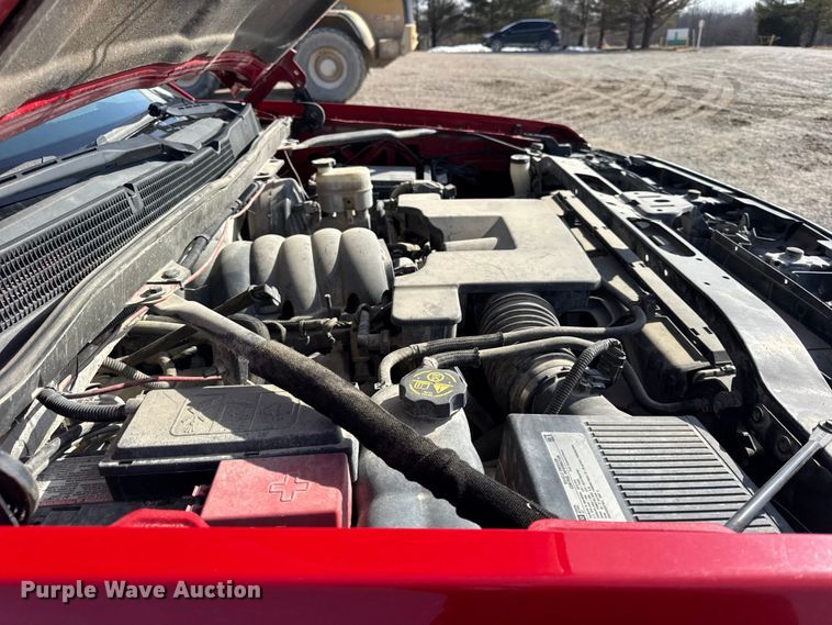 image for item EF2425 2015 Chevrolet Silverado 1500 Ext. Cab pickup truck