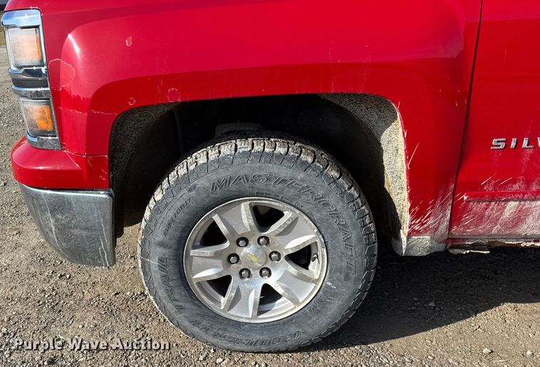 image for item EF2425 2015 Chevrolet Silverado 1500 Ext. Cab pickup truck