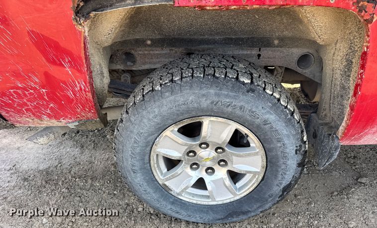 image for item EF2425 2015 Chevrolet Silverado 1500 Ext. Cab pickup truck