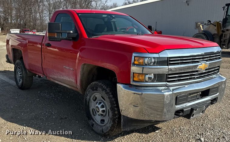 image for item EF2426 2017 Chevrolet Silverado 2500HD pickup truck