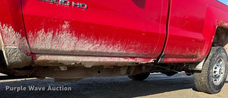 image for item EF2426 2017 Chevrolet Silverado 2500HD pickup truck