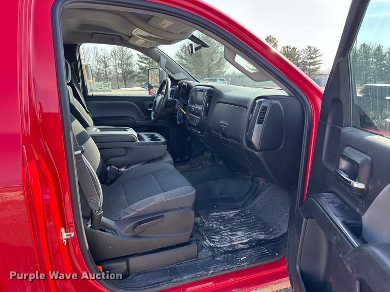 image for item EF2426 2017 Chevrolet Silverado 2500HD pickup truck