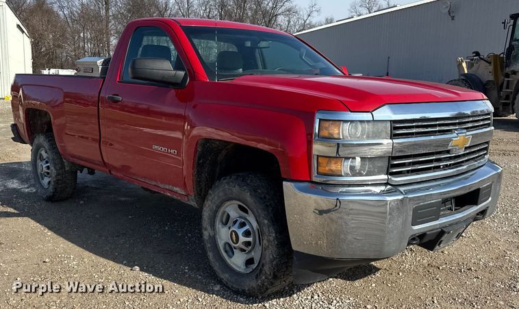 image for item EF2427 2015 Chevrolet Silverado 2500HD pickup truck