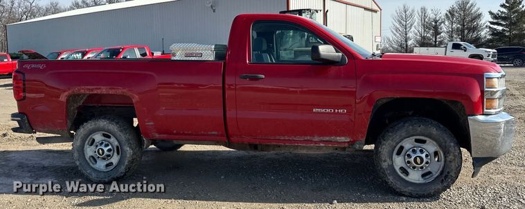 image for item EF2427 2015 Chevrolet Silverado 2500HD pickup truck