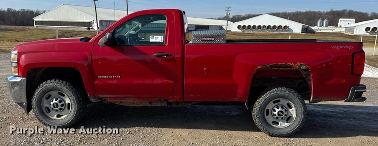 image for item EF2427 2015 Chevrolet Silverado 2500HD pickup truck