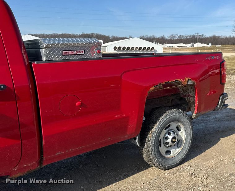image for item EF2427 2015 Chevrolet Silverado 2500HD pickup truck