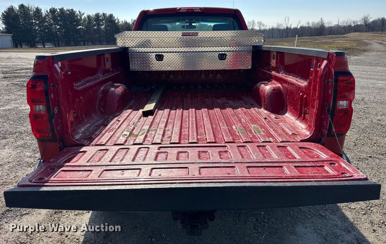 image for item EF2427 2015 Chevrolet Silverado 2500HD pickup truck