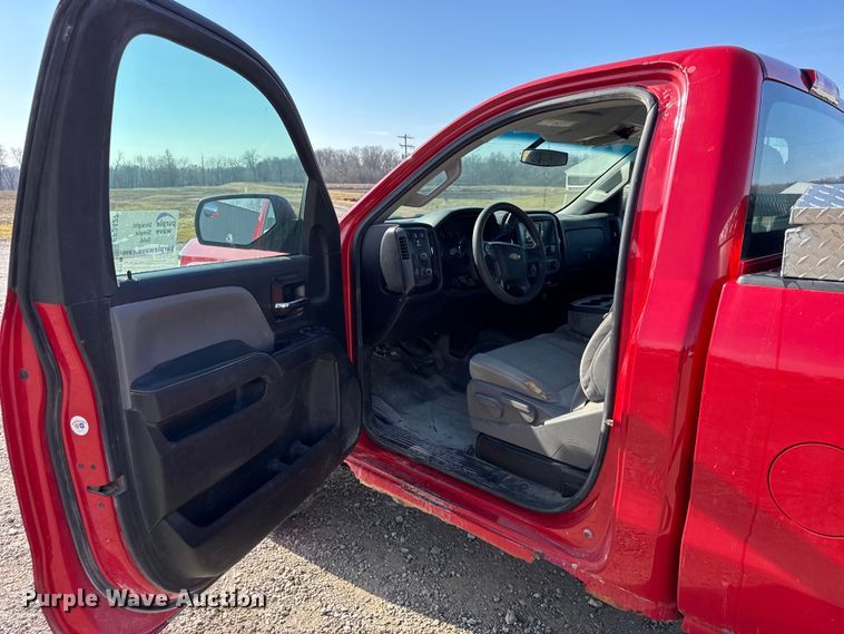 image for item EF2427 2015 Chevrolet Silverado 2500HD pickup truck